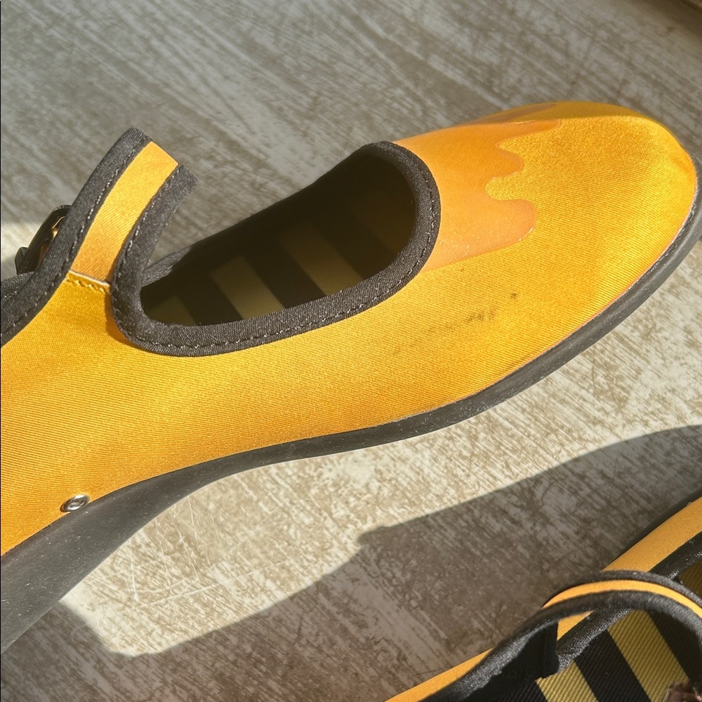Chocolaticas Women's Yellow Mary Jane Shoes - Picture 2 of 5